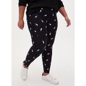 NWT Torrid Lightning Bolt Wicking Active Legging 1X 14 16